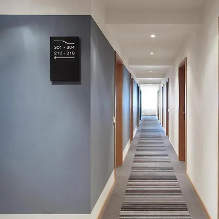 Hotel Waldhorn 3*
