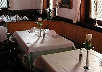 ホテル Waldhorn ベーブリンゲン