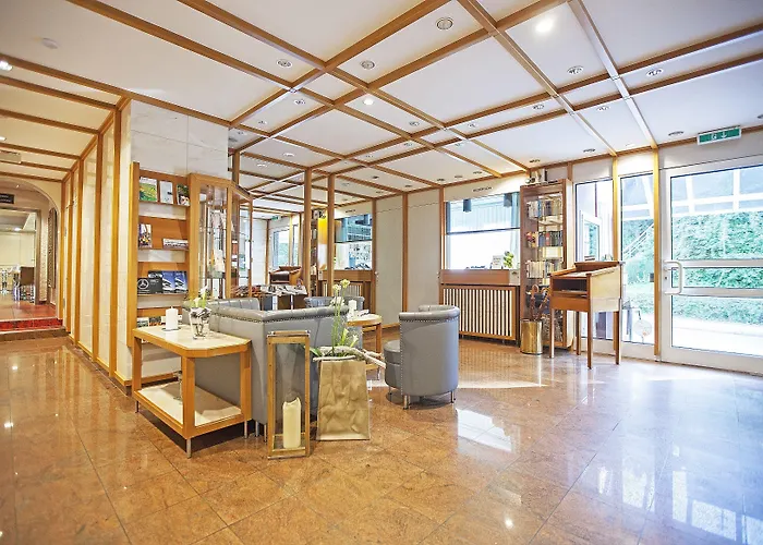 Отель Waldhorn Бёблинген