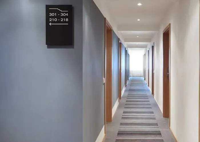 Отель Waldhorn Бёблинген