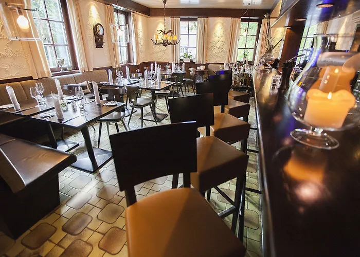 Отель Waldhorn 3*